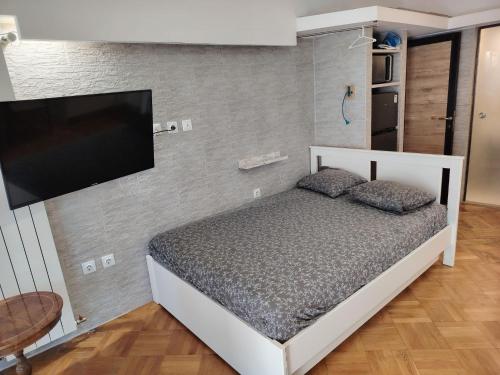Waterfront Luxury Studio