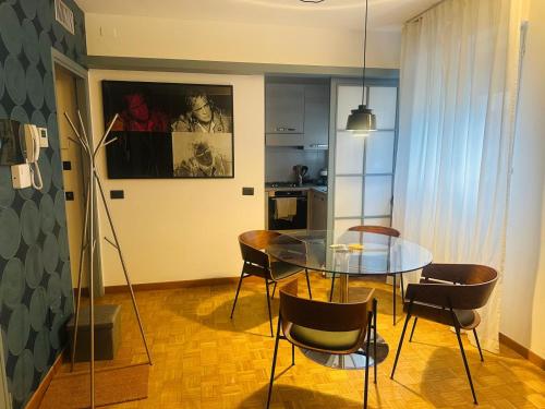 Light Blue Home-Sempione Park-Metro M2-Brera