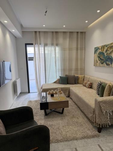 Élégant studio tout équipé à Ain Zaghouan Nord
