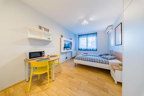 Flex SelfCheckIns 206 - 207- 210 - 211 - Zagreb - 4 Studio Units - Parking