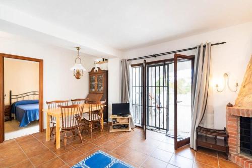 Next to the Sea, Detached House Big Terrace, Few Steps Away from the Beach, Paddel, MiniGolf, BBQ