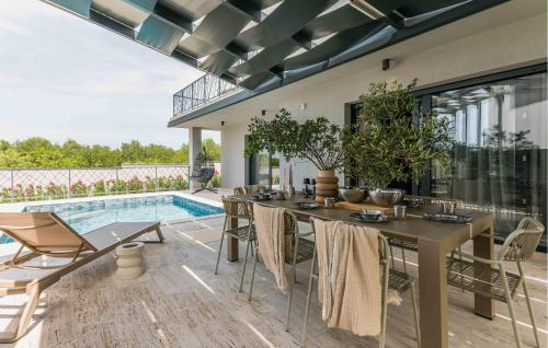 Pet Friendly Home In Sibenik
