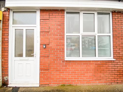 Cardiff Stay- Sleeps 4- FREE PARKING- 8 min to City photo 107