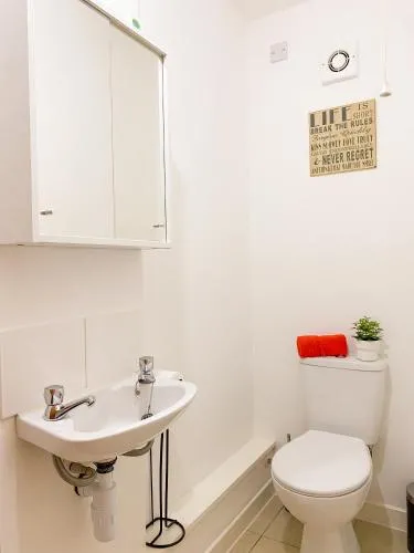 Cardiff Stay- Sleeps 4- FREE PARKING- 8 min to City photo 31