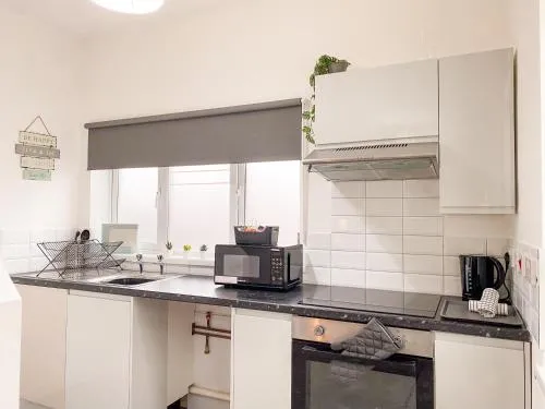 Cardiff Stay- Sleeps 4- FREE PARKING- 8 min to City photo 45