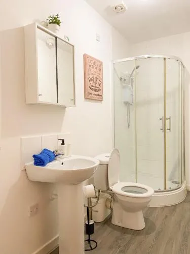 Cardiff Stay- Sleeps 4- FREE PARKING- 8 min to City photo 102