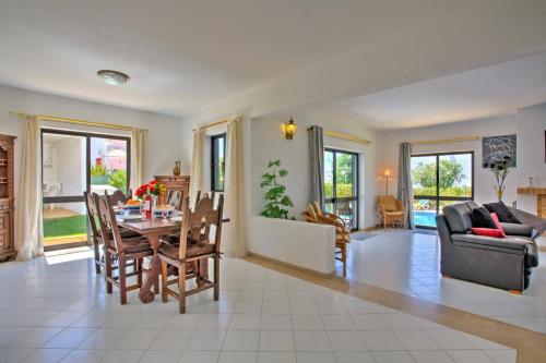 Villa Jorge by Villa Plus