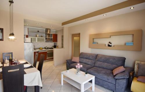 Umag flat with terrace and garden