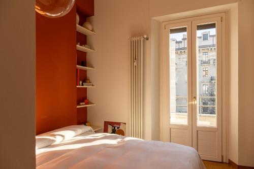 Suite Apartment Cenacolo Vinciano, Undermyname