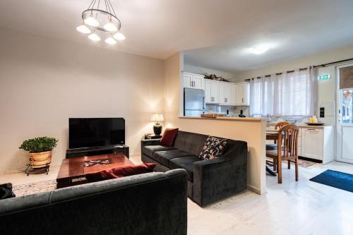 Velouchi Family House