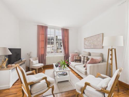 Maison pour 4 avec terrasse - centre Montignac