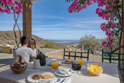 Foto Casa NATHIUM - Lujo Rural - Pooltina - Bbq - 4P - Vistas - Relax - Estrellas 2