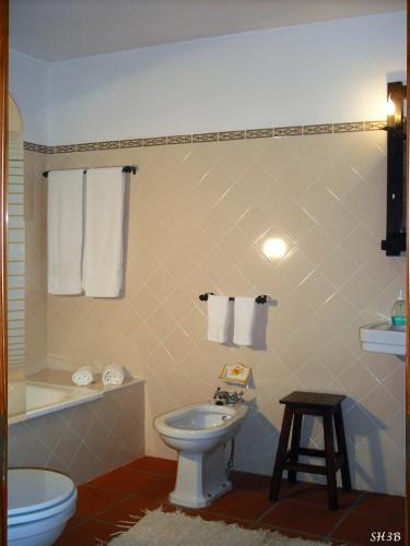 Casa Do Pomar tesisinde bir banyo