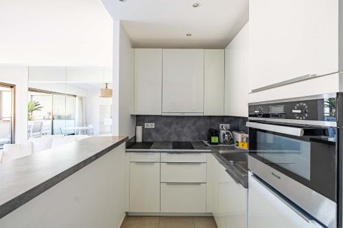 64 ANTIBES - Stunning 1-bedroom with terrace at Gray d'Albion