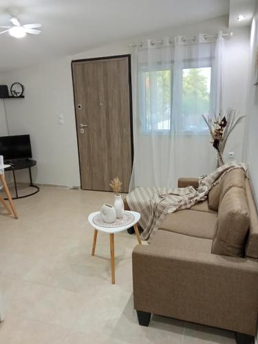 Dinas house 2
