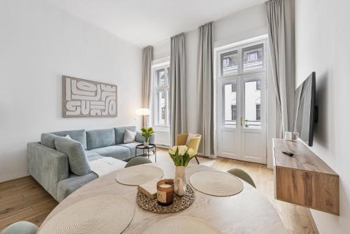 Stadtpark City Apartment is Calling - by 4ty3 Apartments