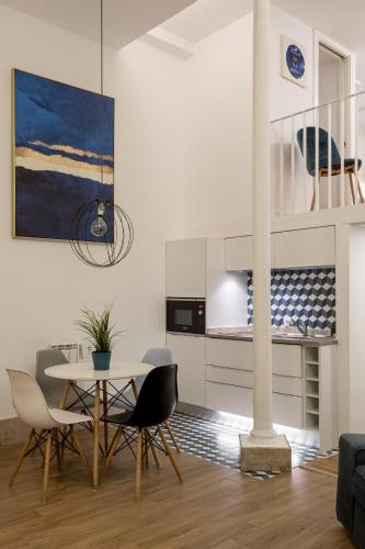 Arroios Urban Escape with Mezzanine