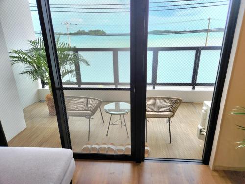 Attract Sea Okinawa Onna