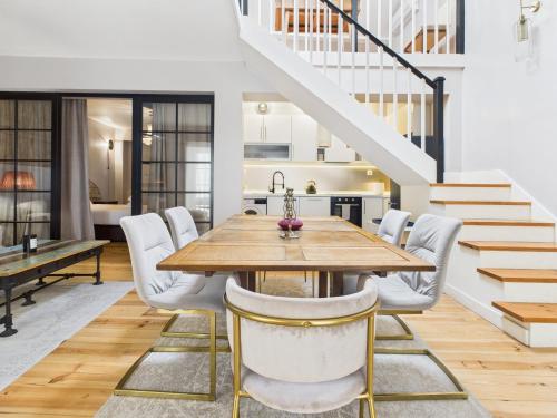 Charming 2BR TownHouse in Mouraria | By Airnest