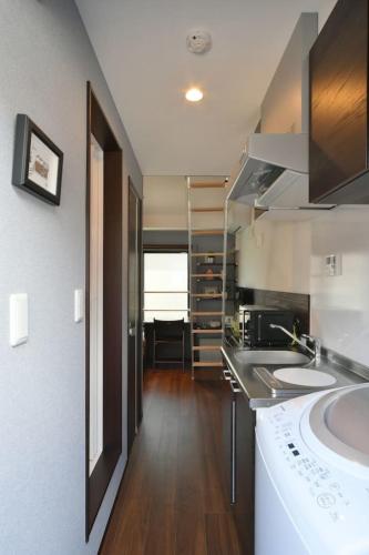 Stylewood Sangenjaya by Tranova