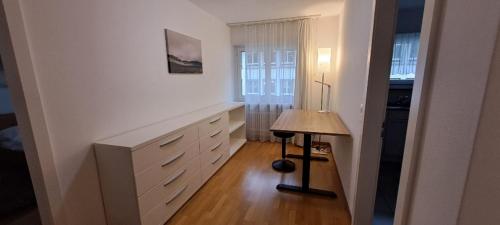 Executive 2 BD flat in city center - Hösch 1