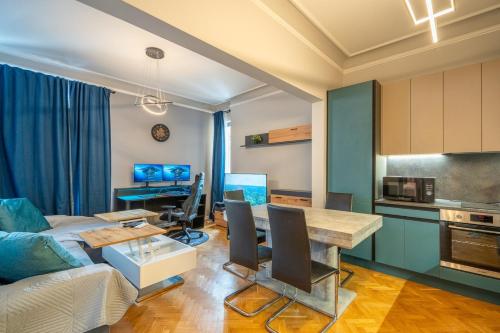 Stylish 2BDRM Apartment in the Very Heart of Sofia