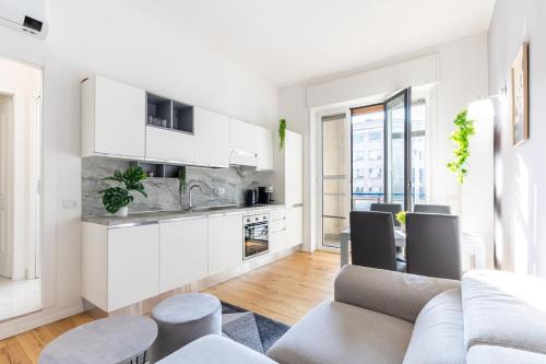 Duomo-Navigli 8 min walk - Apartment with Terrace