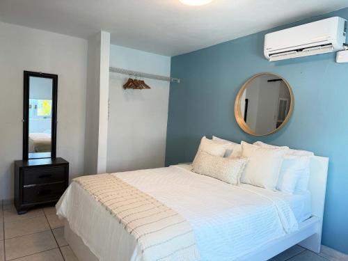 Charming Stay Near the Beach