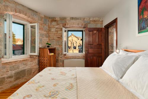 Top Croliday Rooms