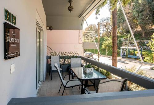 San Francisco maisonette
