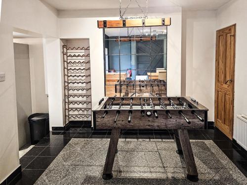 Luxe Retreat - Steps from Stadium - Pool Table, Ping Pong, Football Table photo 30
