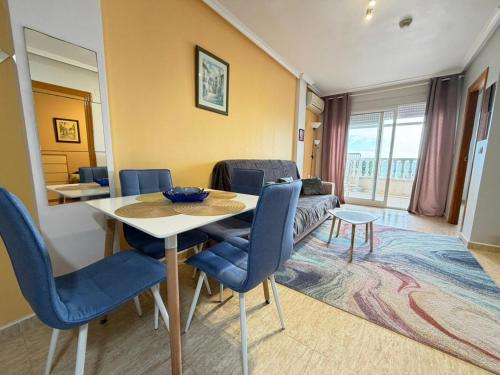 Sunny First Line Apartment by Los Locos Beach
