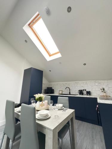 Cumberland Street Apartments by Happy Days photo 163