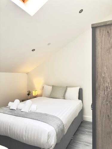 Cumberland Street Apartments by Happy Days photo 179