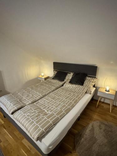 Großes Stadt Zimmer