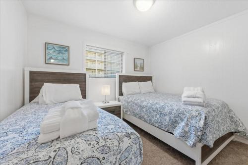 Coastal 2BR Condo w Ocean Views & Pool photo 12