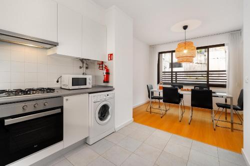 WHome Contemporary Comfort in Historic Lisbon