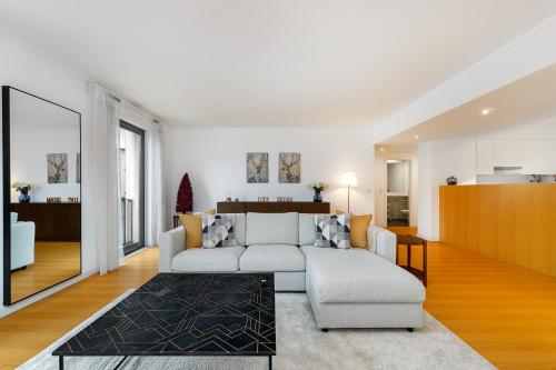 WHome Contemporary Comfort in Historic Lisbon