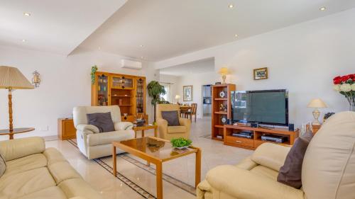 Greice Homes - Villa Vieira