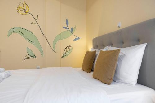 Golden Salonica Retreat