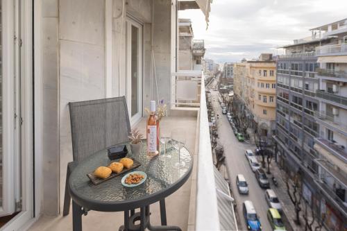 Golden Salonica Retreat