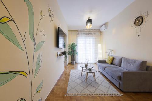 Golden Salonica Retreat