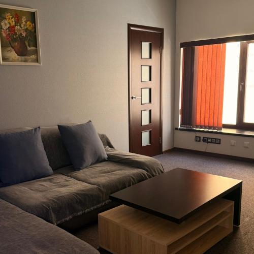 CD APARTMENTS 3 bedrooms large 120m