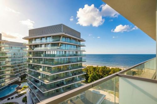 Wave SeaView Apartments by Solarento