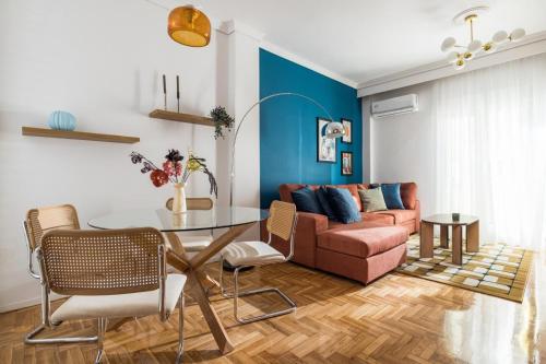 Stylish Boutique Apartment White Tower View