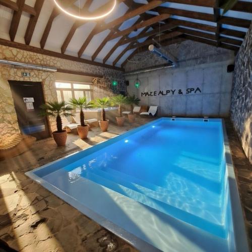 MAŁE ALPY & SPA - Willa z Basenem Krynica-Zdrój