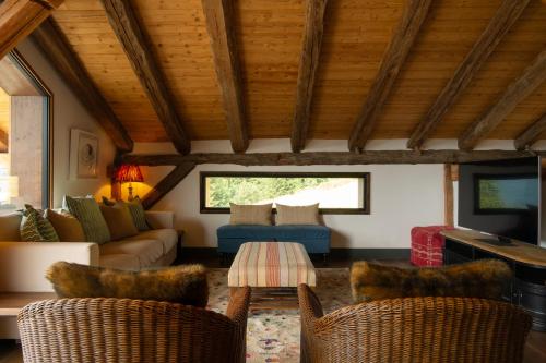 Ski Chalet B