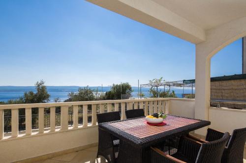 Gallery image of Beachfront Apartments Lara in Omiš