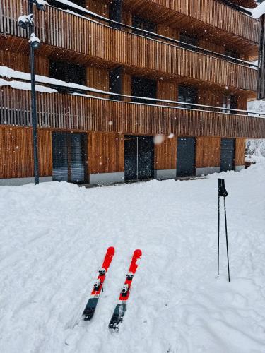 Ski-in Ski-out Ferienwohnung right by the slopes & lifts - 3-room Stenna Selva apartment