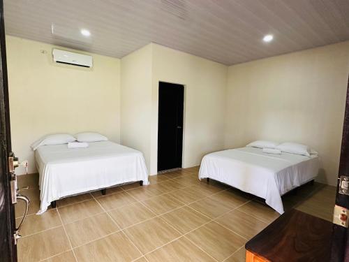 Habitaciones Saravia